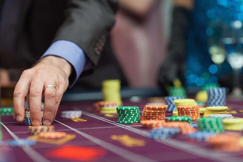 Casino trực tuyến là gì? Nguồn gốc và cách chơi chi tiết nhất