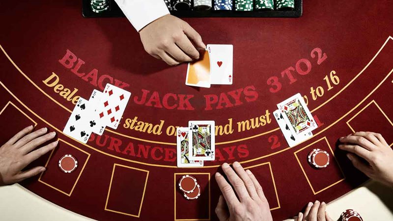 Blackjack là gì? Quy luật, cách chơi, mẹo hay đếm bài Blackjack